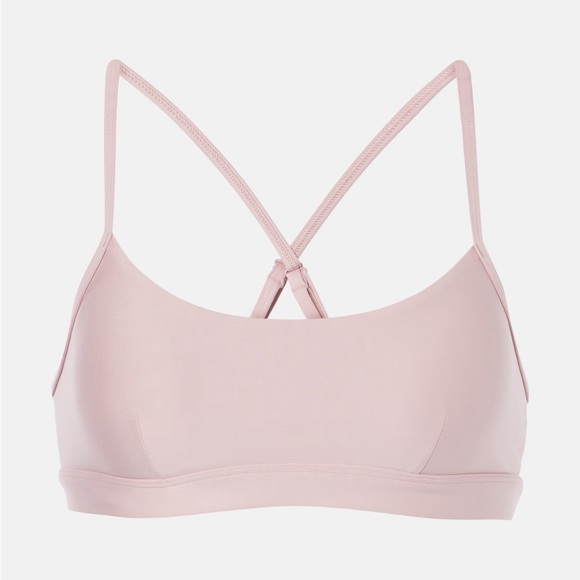 Alo Yoga Airlift Intrigue Bra - Picture 4 of 9